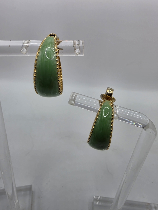 Napier Jewelry - Napier Vintage Gold Green Enamel Braided Clip On Earrings